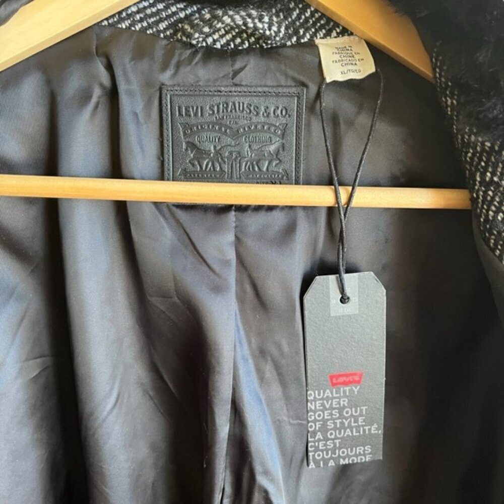 NWT Levi’s Mari Coat XL Chunky Twill Salt And Pepper Black Faux Fur - Picture 10 of 15
